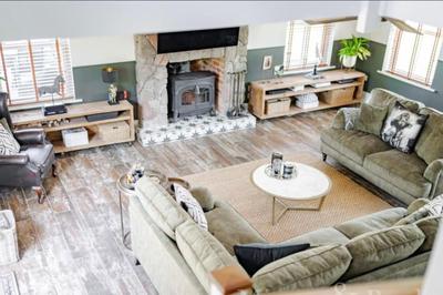 Rayners Farm Lodge