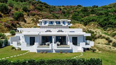 "Thea" Luxury Apartments with great View