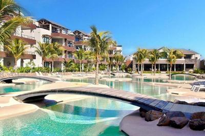 Wonderful Mont Choisy flat, huge lagoon pool
