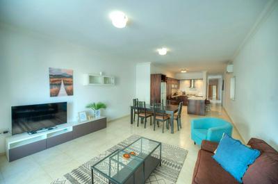 Modern 3BR Stylish & Spacious Apartment - Close to Sliema Promenade