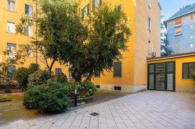 CityLife Apartment- Metro Access - 2 Bedrooms