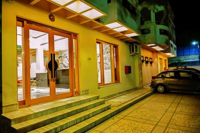 TrimHotel Buddha Varanasi