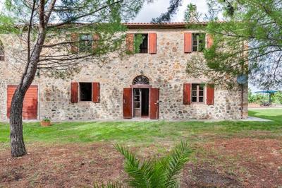 Podere San Luigi - a real Tuscan experience