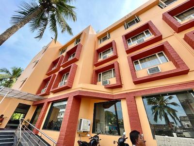 Hotel Rockbay ! Puri, SWIMMING POOL-Lift-and-Parking-facility near sea beach & temple Breakfast Included - ᴾʳᵉᵐⁱᵘᵐ ᴴᵒᵗᵉˡ