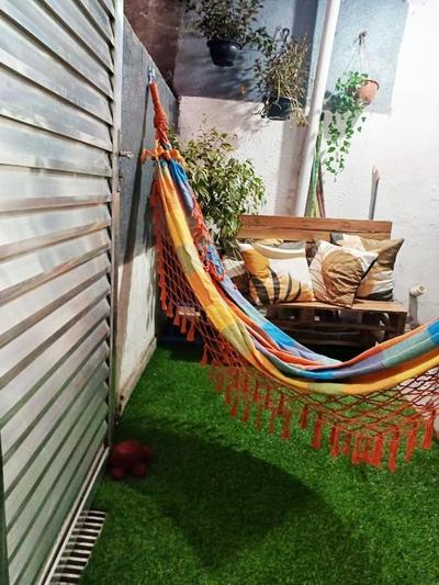 Casinha Linda, 4 camas para 5 hóspedes e próximo ao metrô