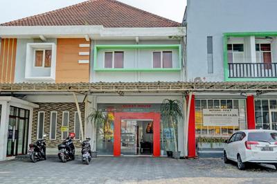 Reddoorz at Ciliwung Guest House Syariah