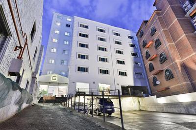 Shire Heritage hotel