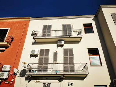 Puteoli Sea View