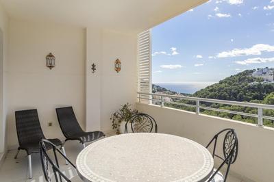 Invitation à la détente avec vue mer à Altea