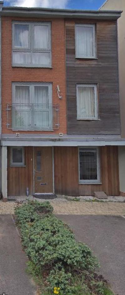 KO 3 bed house