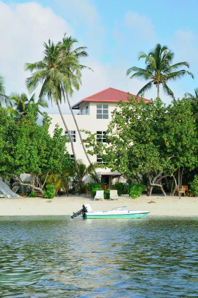 Antares Dhangethi & Spa