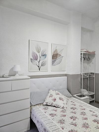 Habitacion en casa de familia "ValenciaBonita"