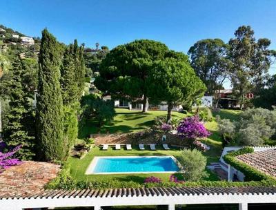 Villa en Calonge con Gran piscina