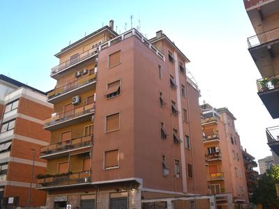 Tia Tourist Apartment Rome
