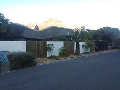 Hobbit House Cottage