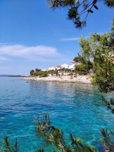 Trogir Čiovo nice studio apartment near the sea in Okrug