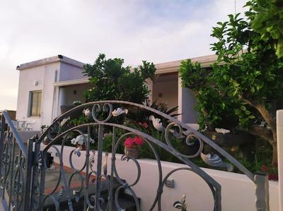 Casa al tramonto...sunset lovers retreat