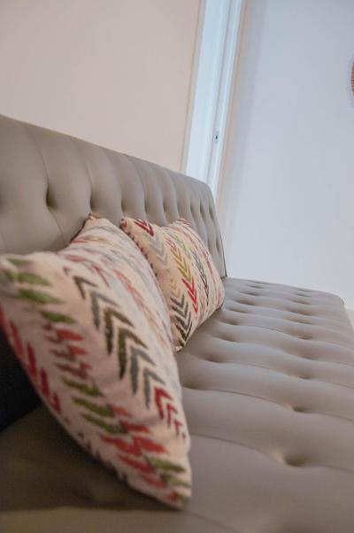 Ideisini's apartment