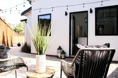 Luxury Family Retreat, Spa Bathrooms, Gourmet Kitchen, EV Ready