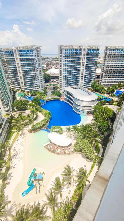 Beach View Unit 2 bedrooms in Azure Urban Resort Residences