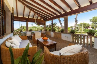 Tranquil Mallorquin Villa with Private Pool Beach Access