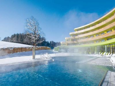 DAS SIEBEN - Adults Only