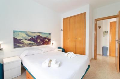 Global Properties, Practico apartamento muy cerca del mar en Puerto Sagunto