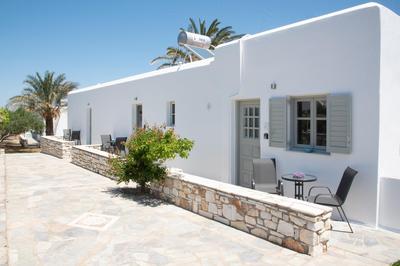 Navi B2 Brand New 2b/d studio in Naousa