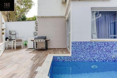 A lovely 4BR home with private POOL & BBQ by 360 Estates
