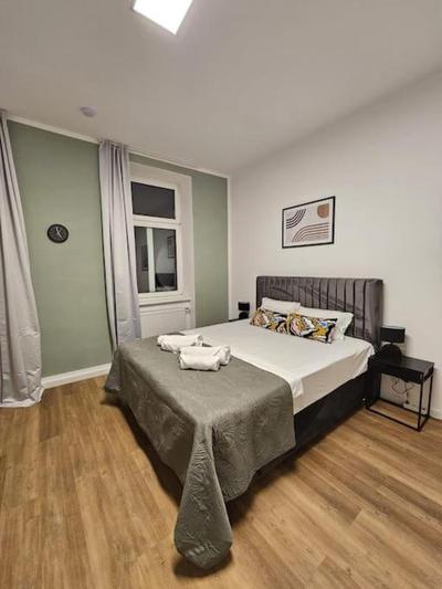 Cityline Suite 10 min to Center