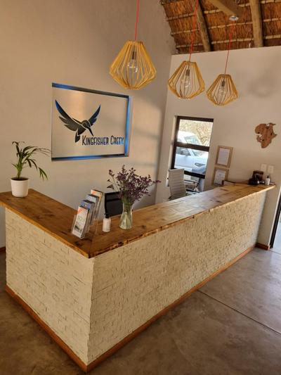 Kingfisher Creek Safari Lodge