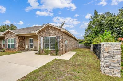 Lovely Townhome in Pensacola - Cozy & Modern Retreat