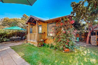 3BR Craftsman House with Patio, Workspace and WD