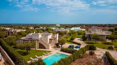 HelloApulia Villa Domenica - Family Sea & Garden Retreat - Walkable Local Dining, minutes from the Beach