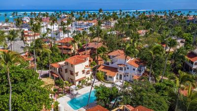 Piazzetta Aparthotel Steps from Bavaro Beach with Pool Access