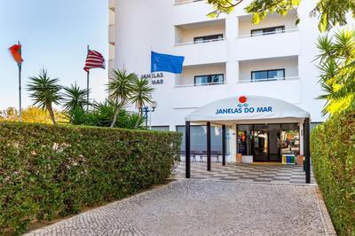 Hopstays - Albufeira Olympics with indoor pool