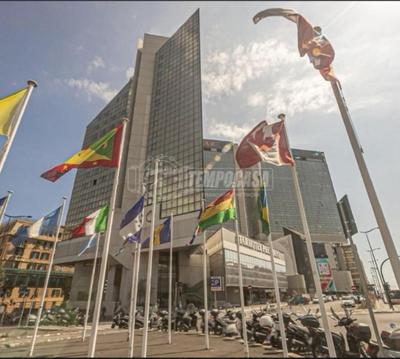 Suite Lambruschini central with top city view - Free covered parking