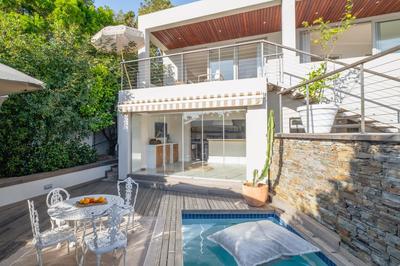 Camps Bay Cove