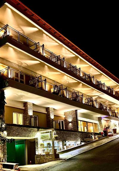 Nidimos Hotel