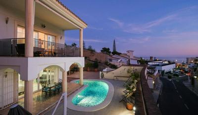 Villa Flow