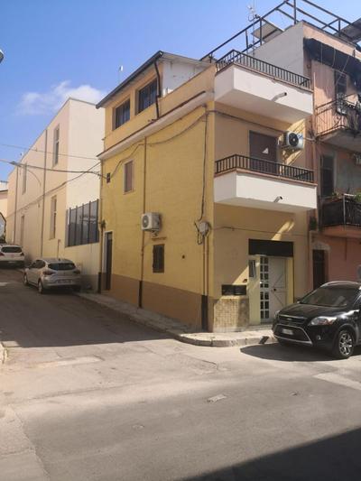 Holiday House Mineo