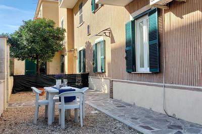 Vicino Ospedale Gemelli - Ampio e Confortevole con giardino privato