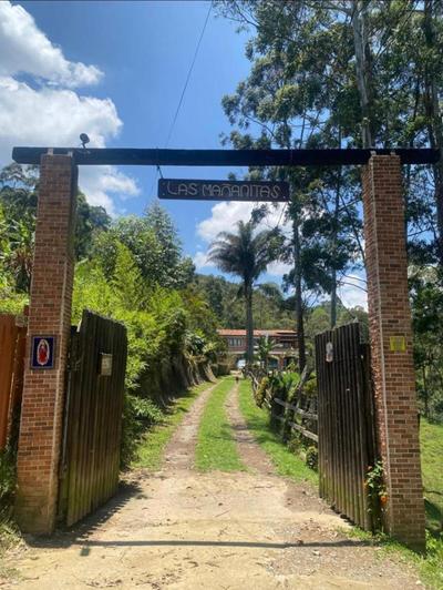 Las Mañanitas Habitación Nube