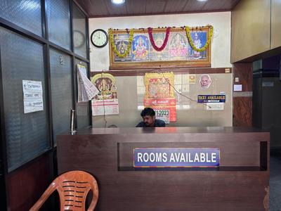 Chitramoola Tourist Home - Opp Temple only 20 m