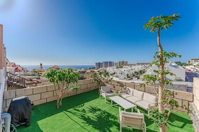 Exclusive new Townhouse in Playa Paraiso