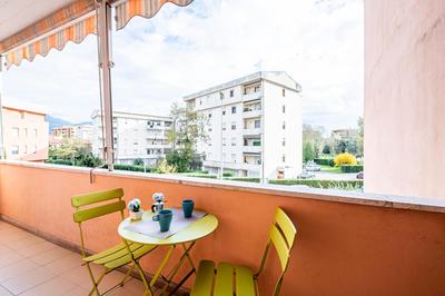 Homiday- Free Parking - Design Flat - Ospedale Cisanello