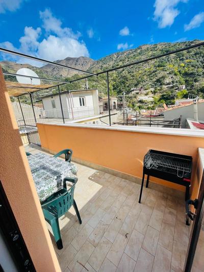 LA CASA DI NONNA GIOVANNA