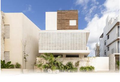 Tierra Blanca by Blanca