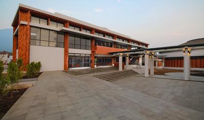 Hotel Santika Premiere Linggarjati - Kuningan