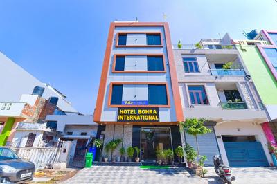 FabHotel Bohra International